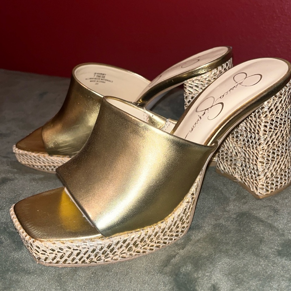 Jessica Simpson Gold Heels